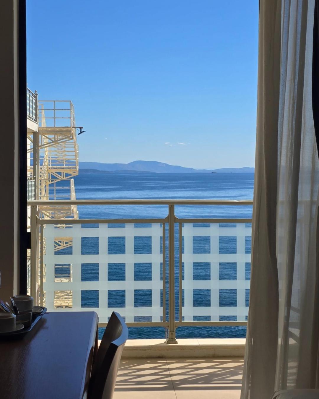 Chios Chandris Esterno foto