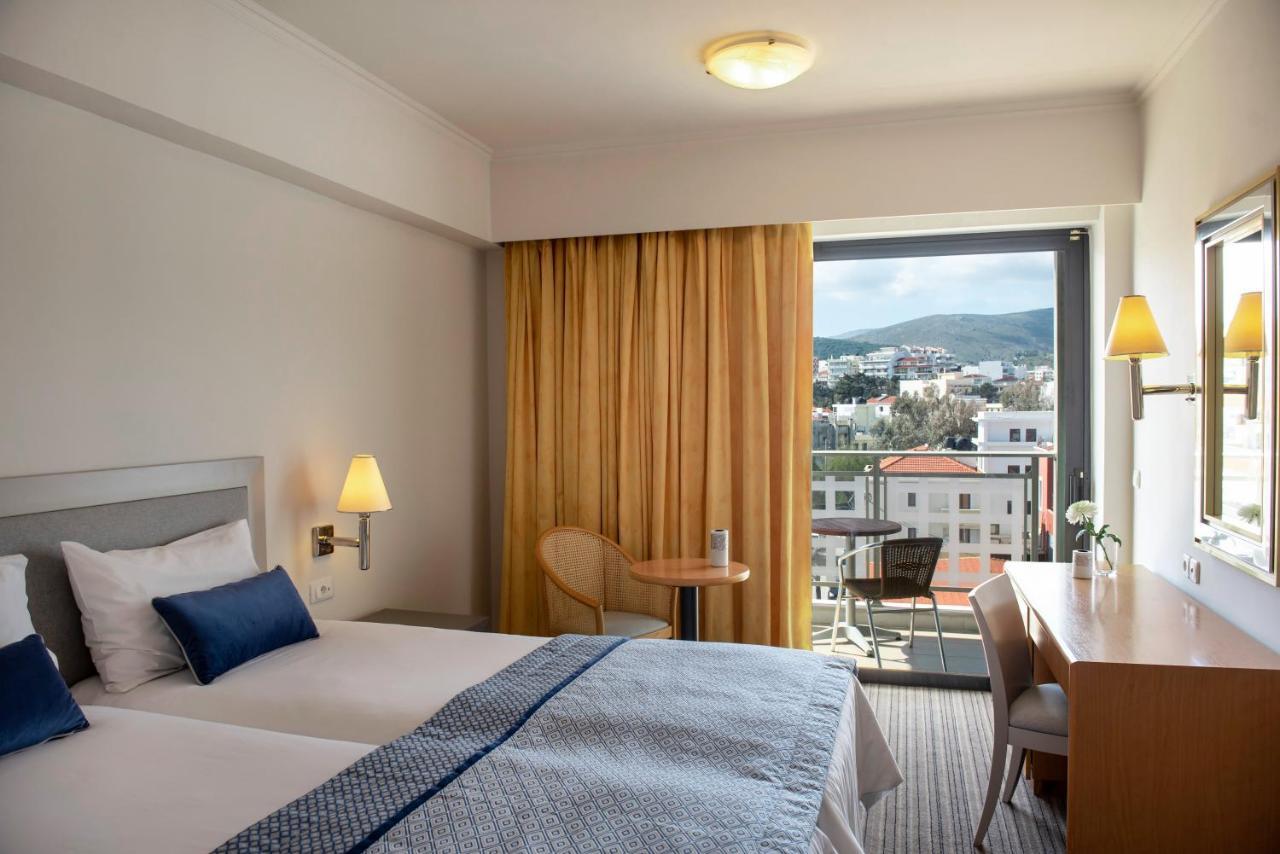 Chios Chandris Esterno foto
