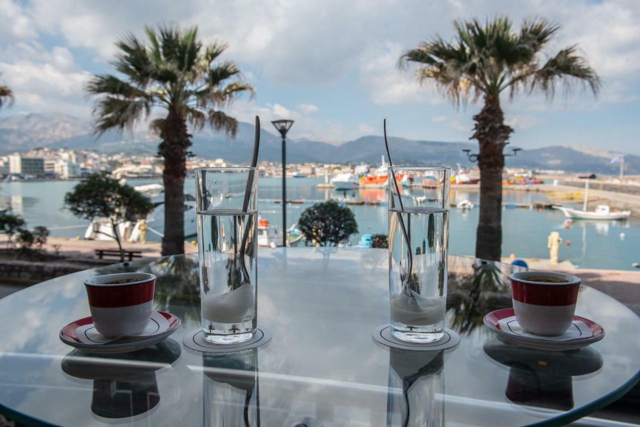 Chios Chandris Esterno foto