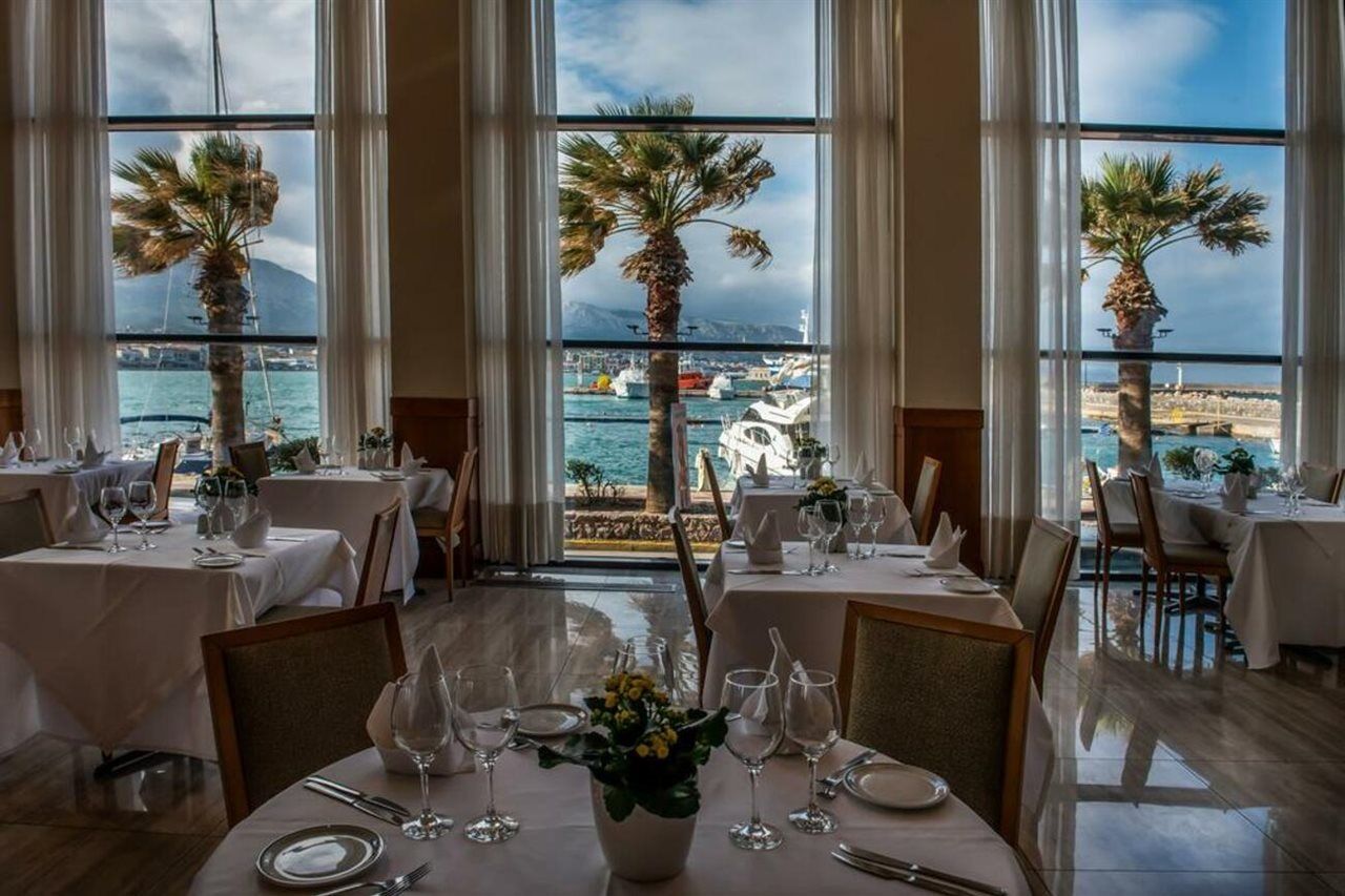 Chios Chandris Esterno foto