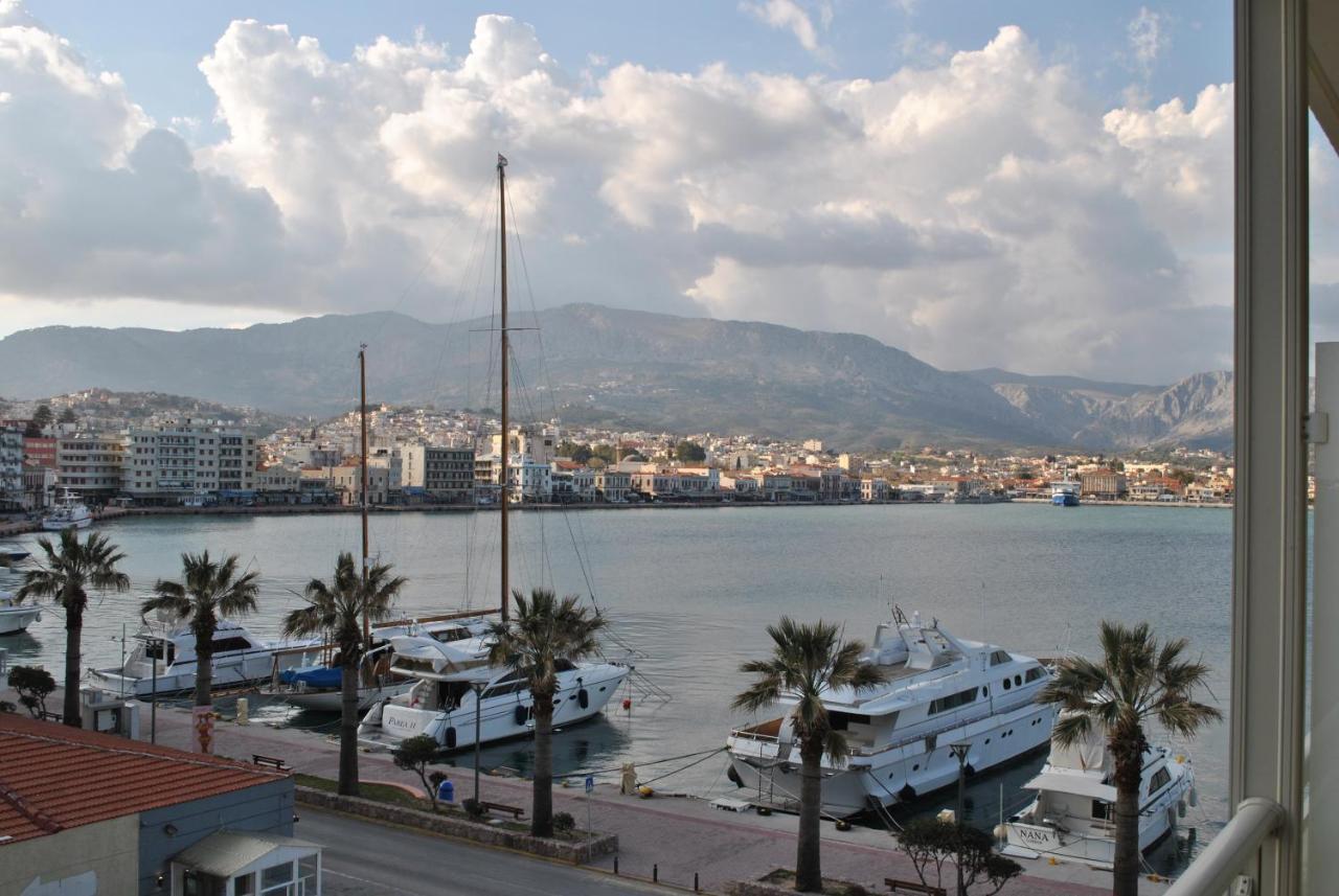 Chios Chandris Esterno foto
